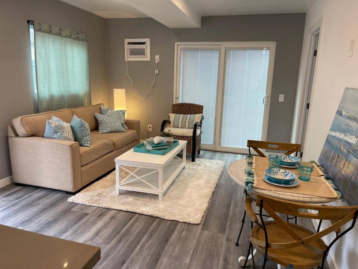 1102 French St Apartment Санта Ана Екстериор снимка