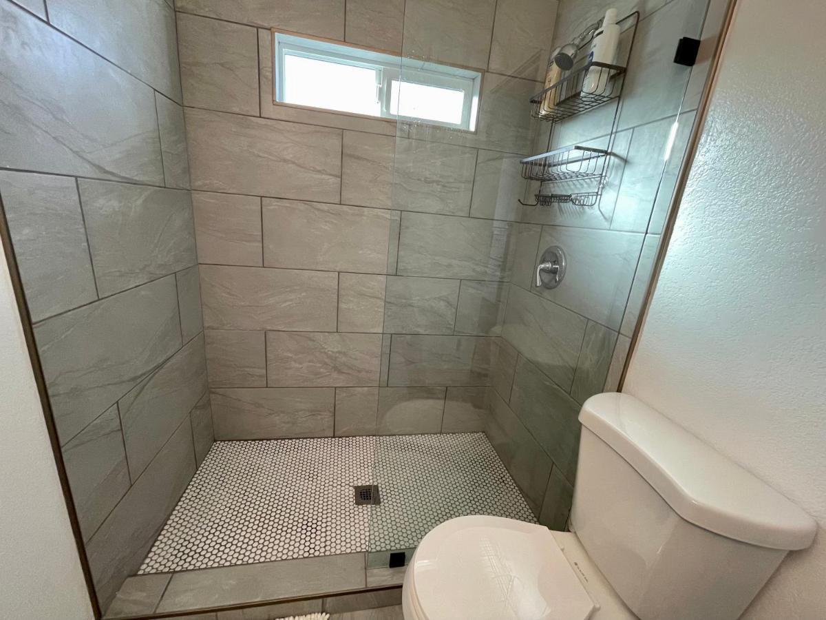 1102 French St Apartment Санта Ана Екстериор снимка